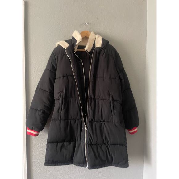 Tularosa Prelude Layered Puffer With Faux Fur in Black - Picture 4 of 12